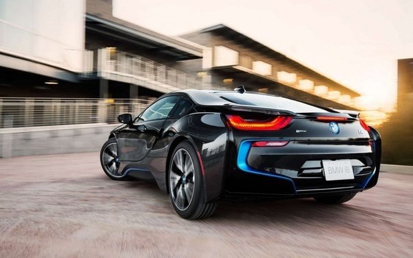 #BMW i8