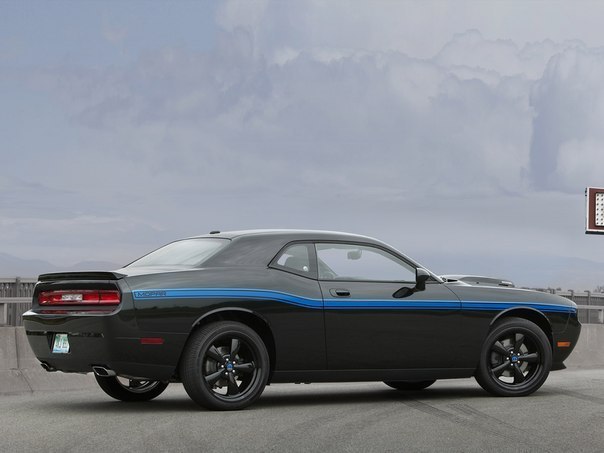 Mopar10 Dodge Challenger, 2010 - 4