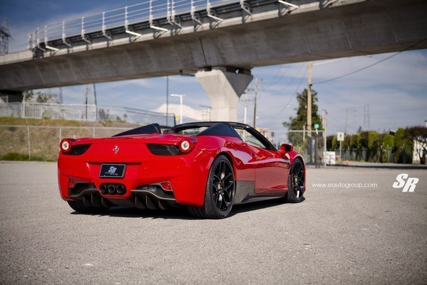 Ferrari 458 Spider - 8