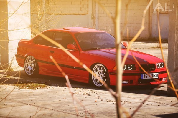 BMW Series ))) - 9