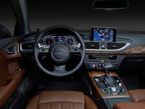 Audi A7 Sportback 3.0 TFSI quattro S-Line. Двигатель 3.0 v6 Мощность 300 л.с. Крутящий момент 440 Нм ... - 4