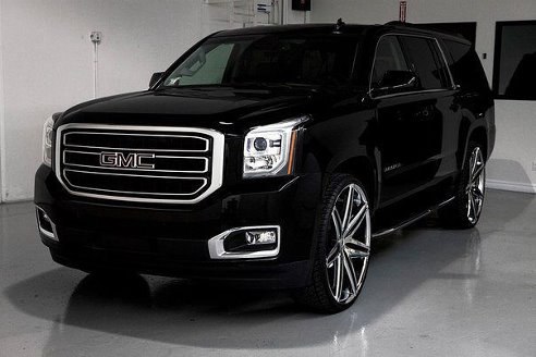 2015 GMC Yukon XL on 28" Lexani Johnson II.