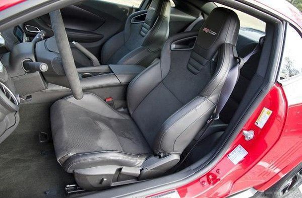 2014 Chevrolet Camaro Z/28.��������������:���������: V8.�����: 7.0 �����.��������: 505 ��.�������� ... - 6