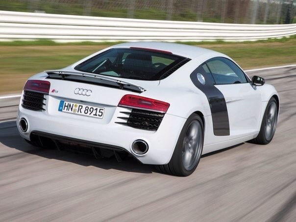 R8 v10 - 2