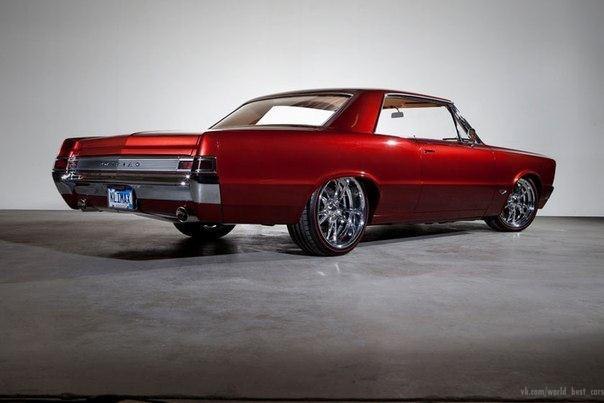 1965 Pontiac GTO - 9