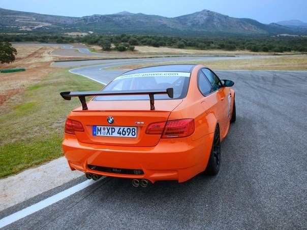 M3 GTS (E92) '2010.: 4.4 V8: 450 .. : 440 :   ... - 4