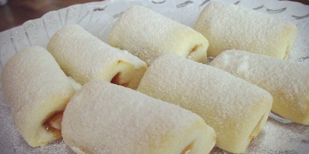 Рулетики к чаю.Ингредиенты:- 1/2 кг муки- 250 граммов маргарина- 1 яйцо- 1 выпечка порошок- 1 стакан ...