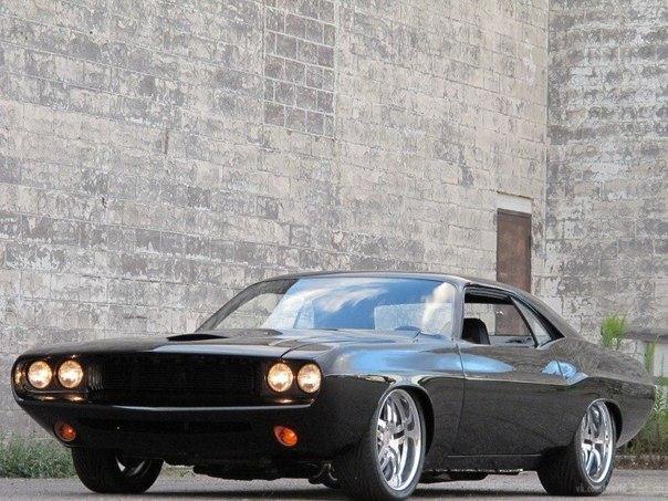 1970 Dodge Challenger Insidious - 2