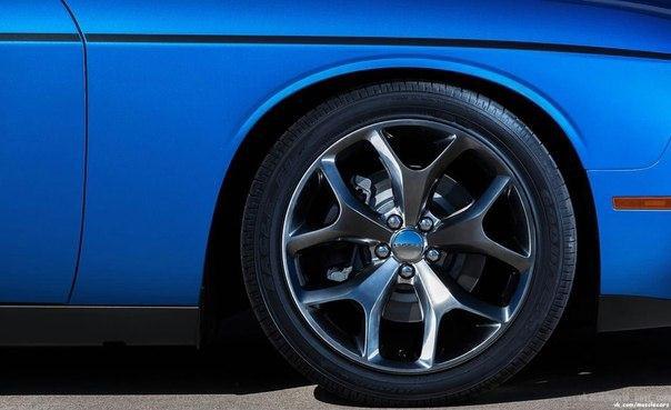 2015 Dodge Challenger - 7