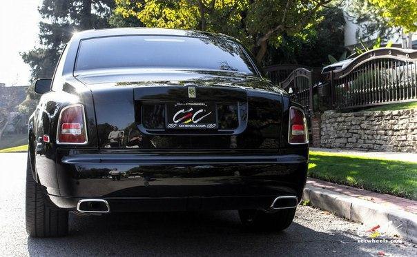 Rolls-Royce Phantom Series II.6.7L V12: 453 .. : 720 : ... - 6