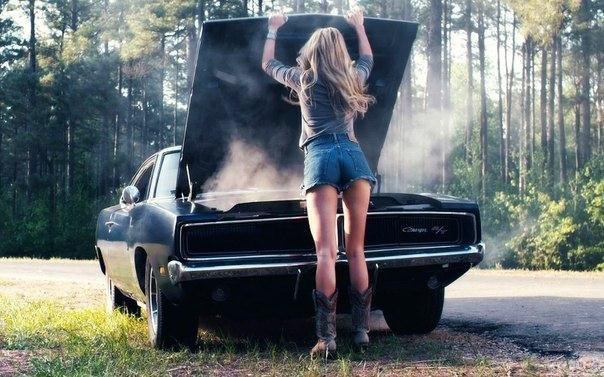 Dodge Charger R/T - 2