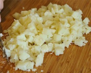 Окрошка на кефире мясная с зеленым горошком. Ингредиенты на 4-5 порций окрошки: ?горошек ... - 6