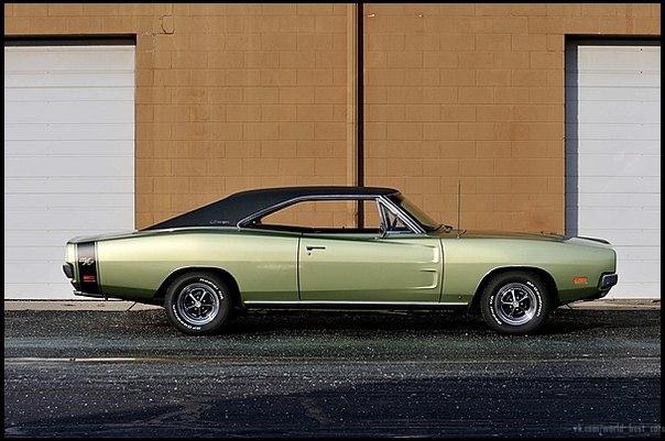 1969 Dodge Charger R/T - 3