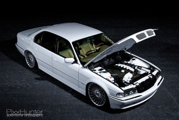 BMW E38 - 6