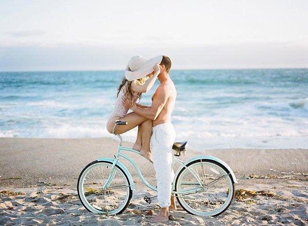 �� ��������� ����, �� ����� ��� ������, ������ �����, ��� � �����-���� ������. �� - ��� ���, ��� � ...