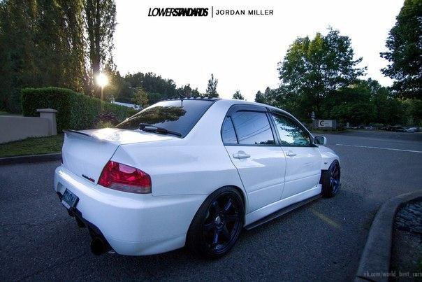 Mitsubishi Lancer Evolution - 7