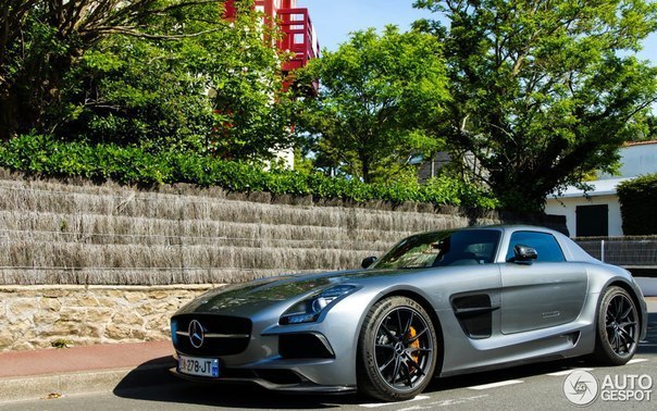 Mercedes-Benz SLS AMG Black Series (C197). - 7