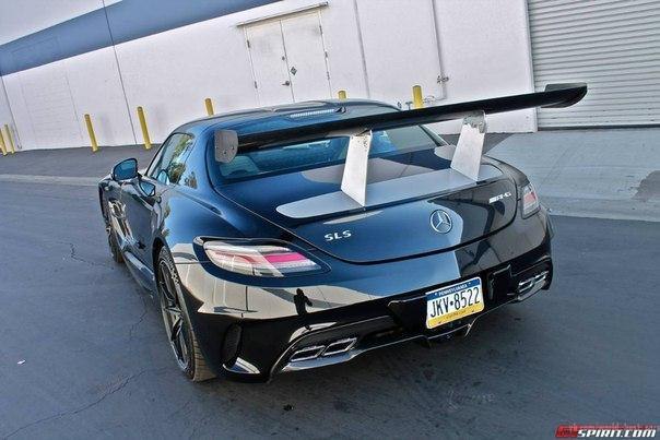 Mercedes-Benz SLS AMG World Motorsports.6.2L V8 850 hp - 5