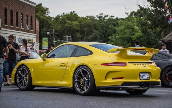 Porsche 911 GT