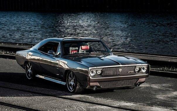 Pro Touring 1968 Dodge Charger GTS-R (Viper V10 Engine & Suspension)