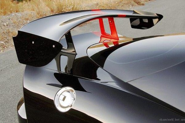 Dodge Viper SRT10 ACR. 8.4L V10 Atmo Мощность: 610 л.с. Крутящий момент: 760 Нм Привод: Задний ... - 6