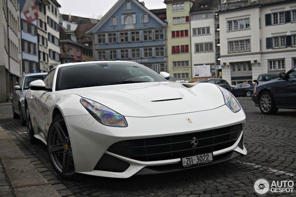 Ferrari F12berlinetta.6.3L V12: 740 .. : 690 : . : ... - 2