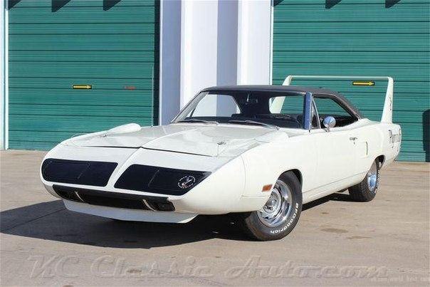 1970 Plymouth Super Bird 440 Six Pack 4 Speed