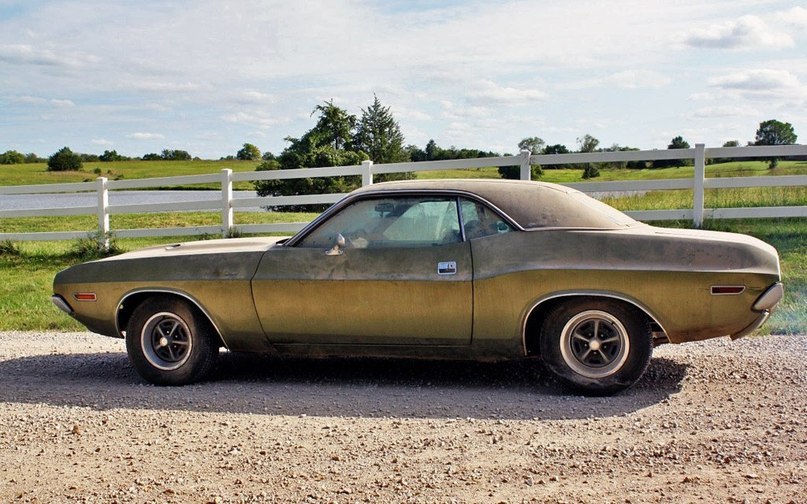 '70 Dodge Challenger - 4