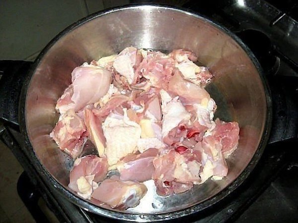 Жаркое по-домашнему.Получается очень вкусно!Ингредиенты и приготовление:Курицу порезать средне (у ... - 2
