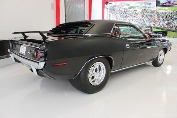1971 Plymouth Hemi Cuda - 4