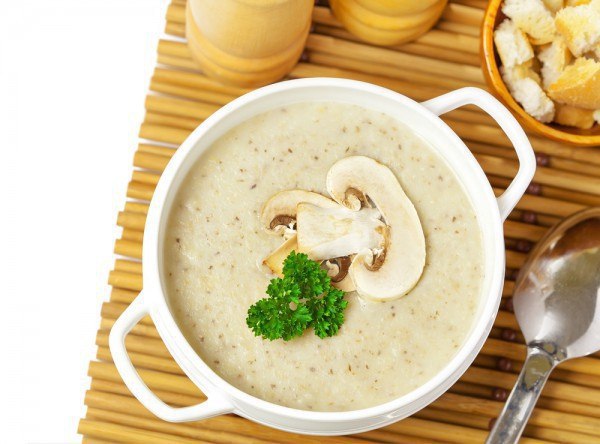 Крем-суп из шампиньонов.Нежный и ароматный крем-суп из шампиньонов - вкусный обед гарантирован!. ...