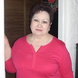 Lilija, 64, 