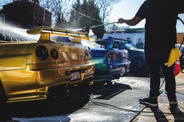 Nissan Skyline GT-R R34 - 5