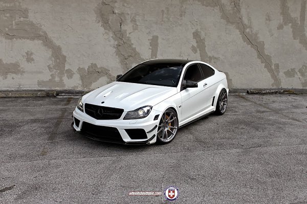 Mercedes-Benz C63 AMG Black Series on HRE Perfomance - 3