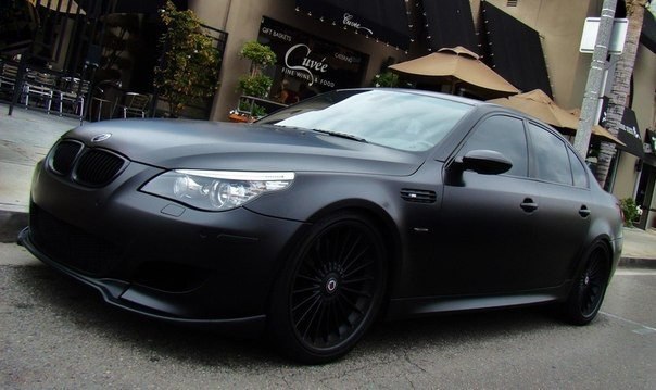  #BMW M5 E60 555 Like?)