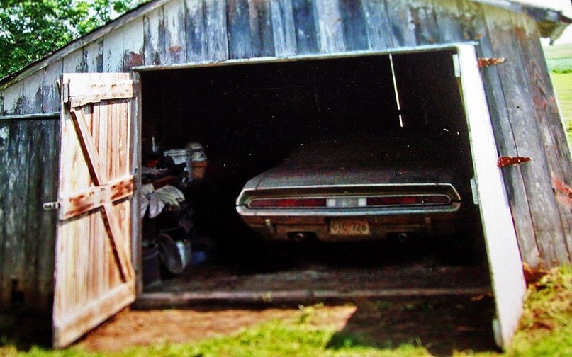 '70 Dodge Challenger - 2