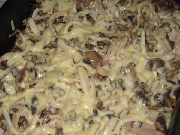 Запеканка из кальмаров с грибами.Калорийность на 100г - 147ккал Вкусная низкокалорийная запеканка, ...
