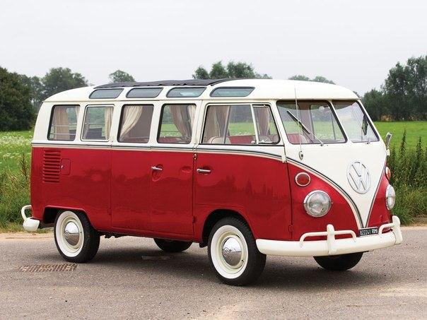 1965 Volkswagen T1 Deluxe Micro Bus