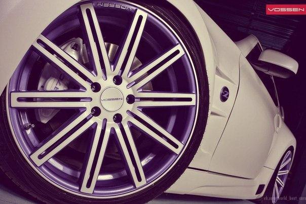 Nissan 370Z - 2