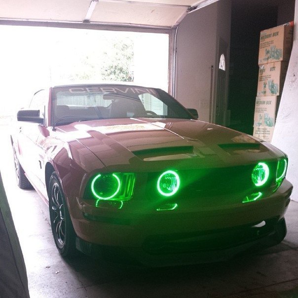 Ford Mustang - 8