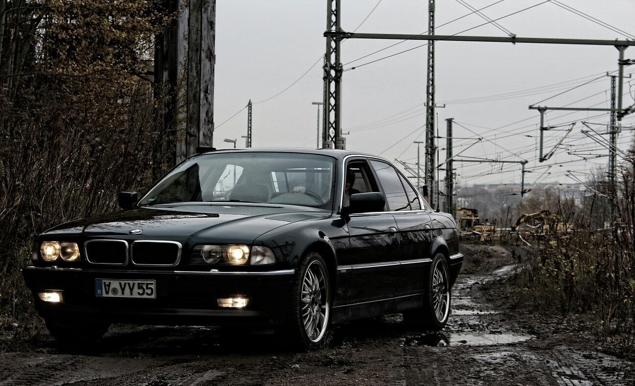 BMW 7 Series E38