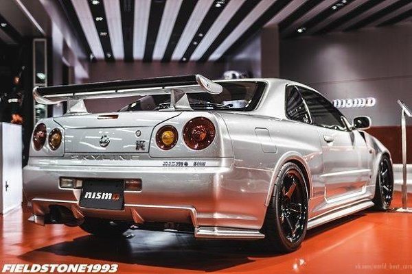 Nismo Nissan Skyline GT-R Z-Tune (BNR34) - 2