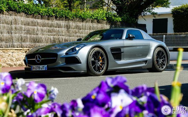 Mercedes-Benz SLS AMG Black Series (C197). - 2