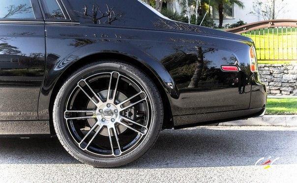 Rolls-Royce Phantom Series II.6.7L V12: 453 .. : 720 : ... - 8