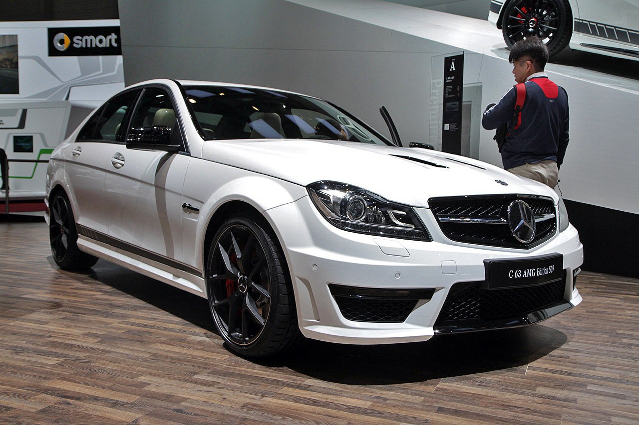 Mercedes C63 AMG Edition 507 - 6