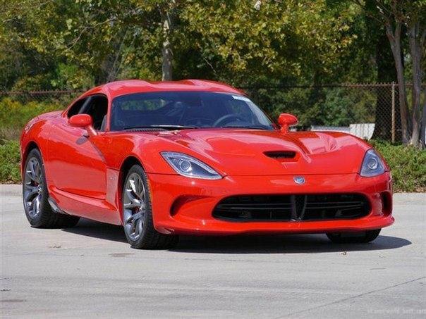 Dodge Viper.: 8,4L V10: 640 .. : 810  : -6 ...