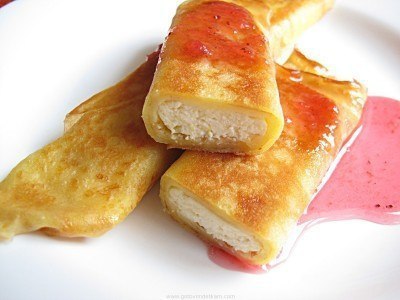 10 ЧУДНЫХ РЕЦЕПТОВ ИЗ ТВОРОГА ДЛЯ ДЕТИШЕК.кроме обычных сырников и творога с фруктами:)1. ...