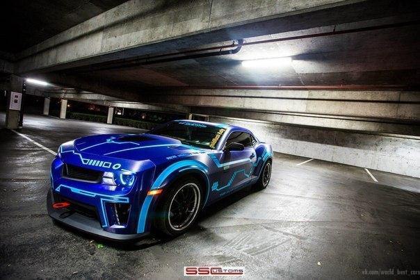 Chevrolet Camaro SS. - 3