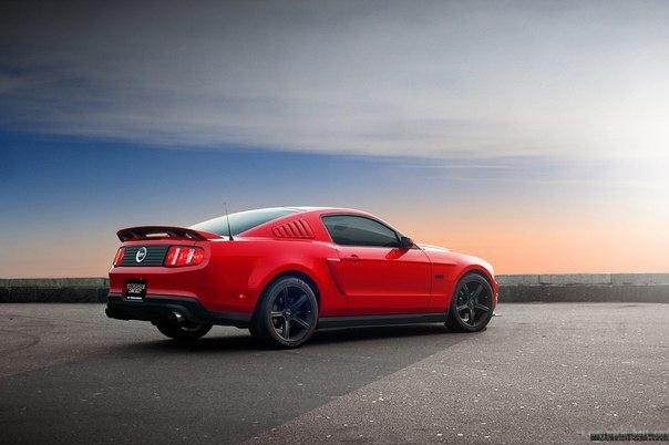 Ford Mustang Boss 302 5.0 - 5