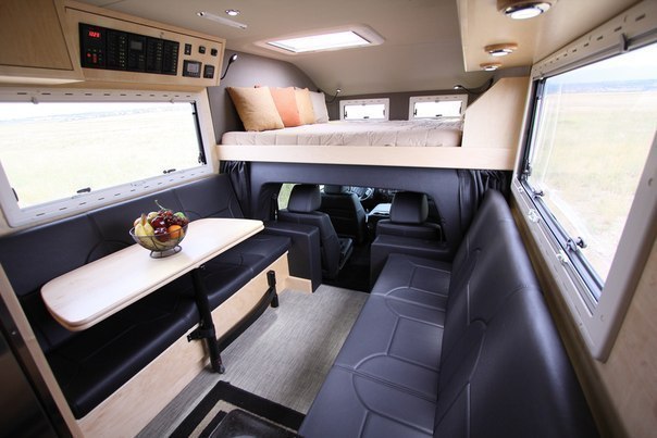    EarthRoamer XV-HD, 2012 .      Ford F-650 Crew ... - 2